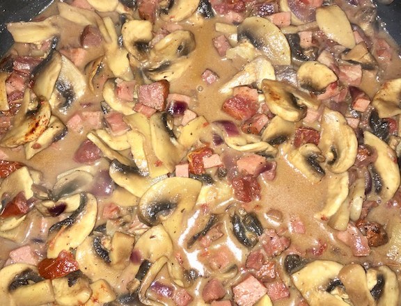 pilzragout - herbstlich - schnellundeinfach - kochen - rezepte - essen - wildsaison - vegan - glutenfrei - vegetarisch