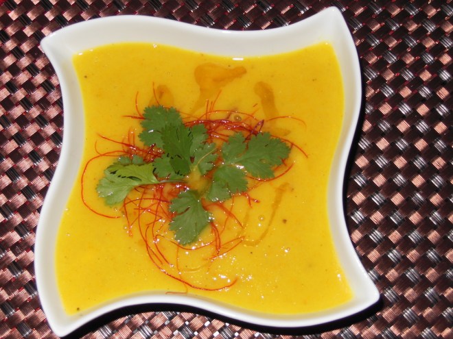 Rezepte: Suppen & Eintöpfe: Thailändische Rote-Linsen-Suppe