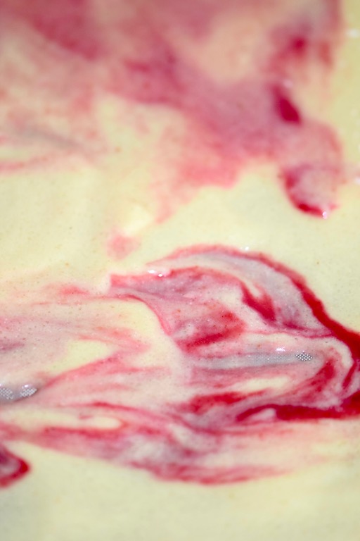 Tipps & Infos: Fruchtleder - eine gesunde Nascherei - Früchtepüree aus Ananas und Himbeere 