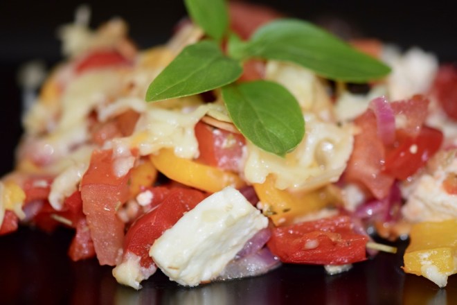 Rezepte: Beilagen: Mediterraner Feta-Gratin