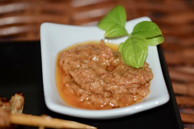 Rezepte: Kleinigkeiten: Saté-Spieße - Erdnuss-Sauce