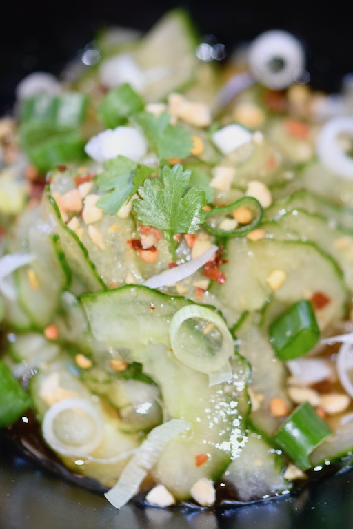 Rezepte: Salate & Dressings: Thai-Gurkensalat - hochkant