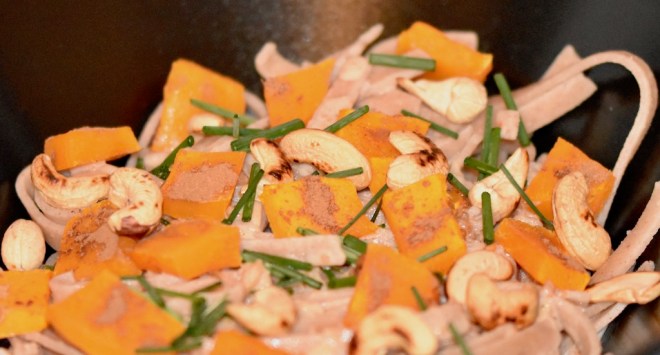 Tagliatelle mit Kokosmilch-Sauce &&nbsp;Kürbis