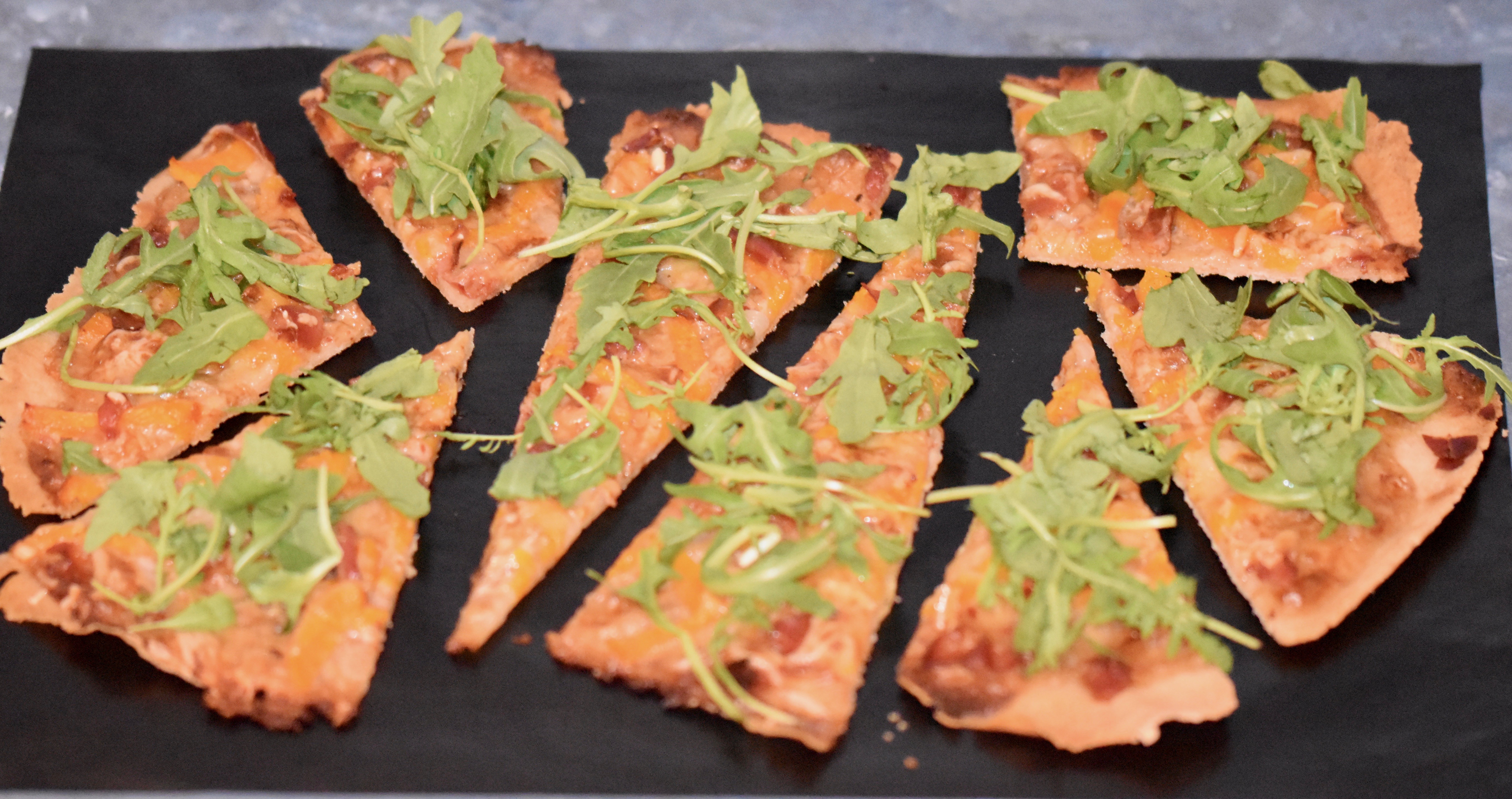 Flammkuchen - Kürbis - milchfrei - glutenfrei - Variante - Rezepte - einfach - Teig - Rucola