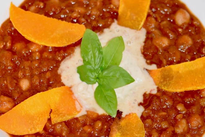 orientalischer Kichererbsen-Linsen-Eintopf mit Kürbis - Kürbis - orientalisch - Kichererbsen - rote Linsen - Eintopf - gesund - curry - dal - rezept - vegan - einafch