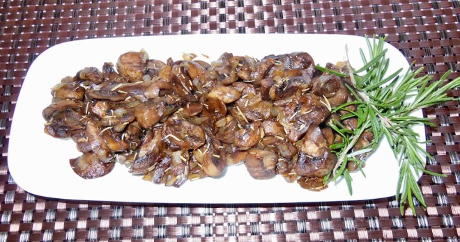 Pilze - Honig-Pilze - Rosmarin - Paul - Rezept - Herbst - Wildsaison - Honig - vegetarisch - Beilage - schnell - einfach