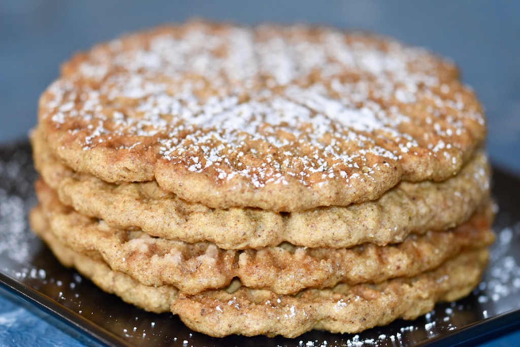 Lebkuchenwaffeln - Waffeln - Rezept - vegan - glutenfrei - ohne Ei - backen - ohne Butter - einfach - Rezept für Waffeln im Waffeleisen - Weihnachten - ohne Zucker - zuckerfrei - schnell - Grundrezept