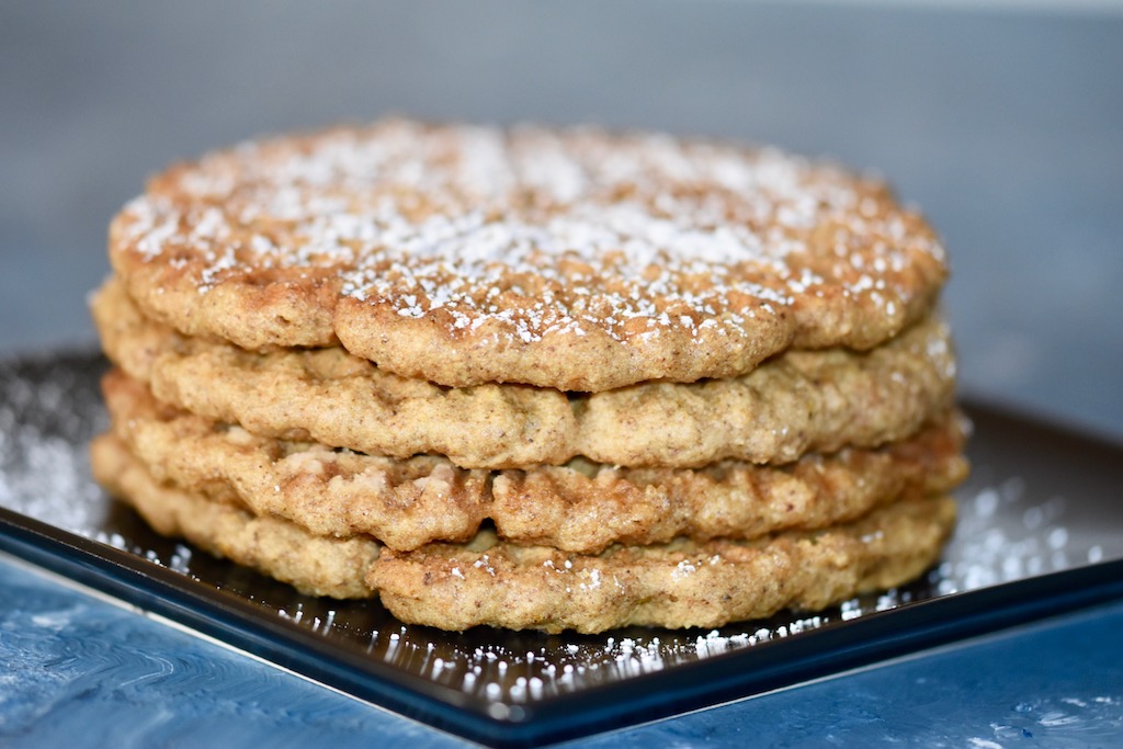 Lebkuchenwaffeln - Waffeln - Rezept - vegan - glutenfrei - ohne Ei - backen - ohne Butter - einfach - Rezept für Waffeln im Waffeleisen - Weihnachten - ohne Zucker - zuckerfrei - schnell - Grundrezept