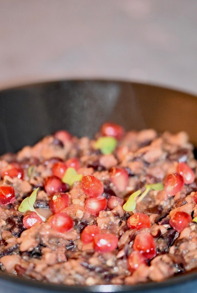 Lobio - georgischer Bohneneintopf - Rezept - glutenfrei - georgische Küche - Kidneybohnen - rote Bohnen - Eintopf - einfach - gesund - traditionell - vegane Variante