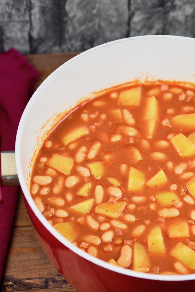 Baked Beans mit Kartoffeln und Ei - Baked Beans - Rezept - milchfrei - glutenfrei - mit Ei - mit Kartoffeln - einfach - selber machen - deutsch - aus dem Ofen - gebackene Bohnen - mit Schinken