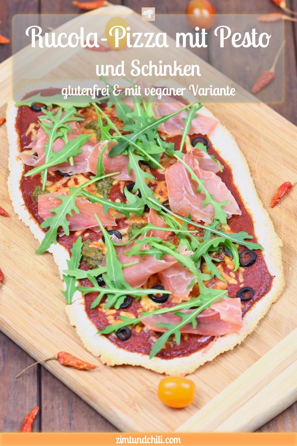 Rucola-Pizza mit Pesto und Schinken - Rucola-Pizza - Pesto-Pizza - Pizza - Rucola-Pesto - Serrano-Schinken - Rezept - glutenfrei - milchfrei - Schinken - italienisch - Blech - Rucola - vegane Variante