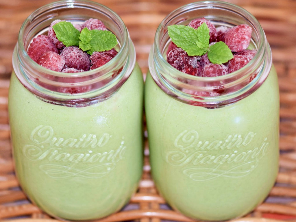 Birne-Chicorée-Smoothie - Smoothie - gesund - abnehmen - vegan - glutenfrei - grüne Smoothies - einfach - Rezept - Spinat - Frühstück - Getränk - Smoothie-Bowl