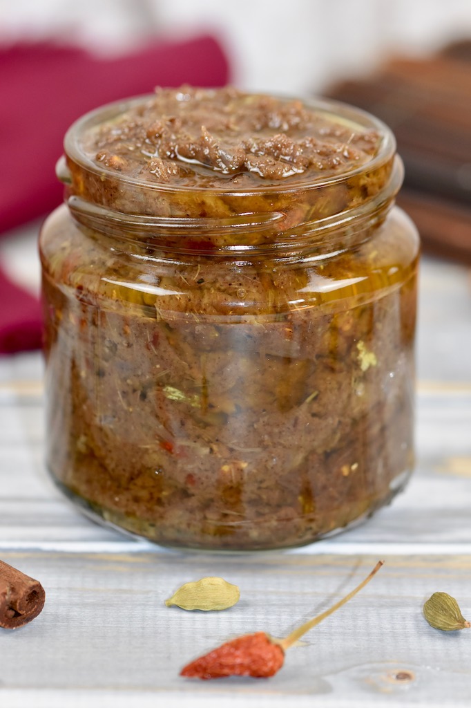 Massaman-Currypaste - vegan - Rezept - vegetarisch - glutenfrei - Clean Eating - thailändisch - thailändische Currypaste - thailändische Küche - einfach - mittelscharf - Massaman Curry - Currypaste - Prik Gäng Massaman