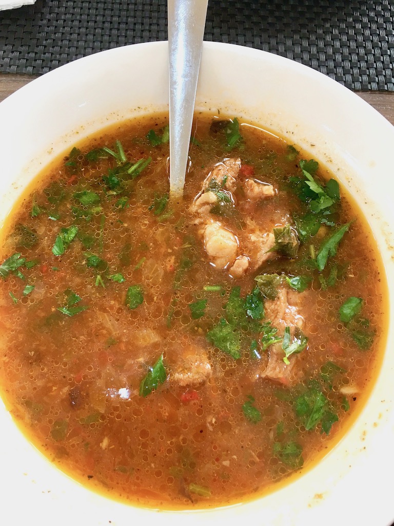 georgische Küche - Georgien - Supra - Georgien kulinarisch - Khinkali - Khatchapuri - georgisches Essen - essen und trinken - Gerichte - Speisen - georgische Spezialitäten - reisen in Georgien - Infos - Überblick - Foodie - Urlaub