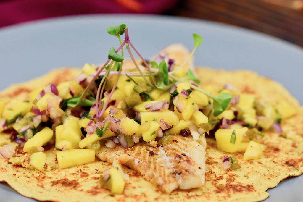 Boone-Food - Fisch-Tacos mit Mangosalsa - Mangosalsa - Rezept - Fischtortilla - Tacos - mexikanisch - mexikanische Küche - Fisch - einfach - glutenfrei - Fingerfood - Wrap -Tortilla - Salsa