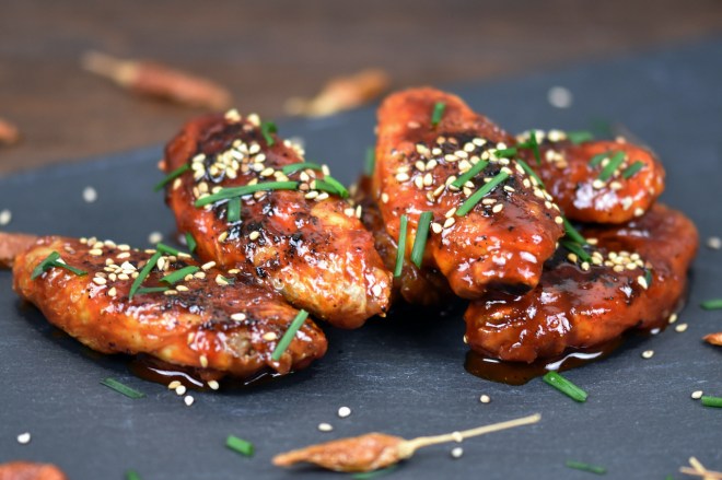Koreanische Chicken Wings – knusprig, scharf,&nbsp;lecker