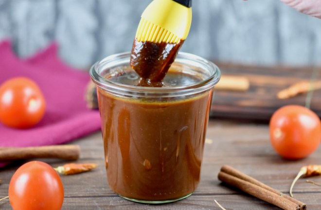 Rauchige BBQ-Sauce mit Ahorn Sirup selber&nbsp;machen