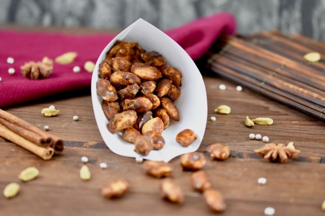 Gebrannte Mandeln mit Lebkuchengewürz selber machen | Zimt & Chili Gebrannte Mandeln mit Lebkuchengewürz selber machen | Zimt & Chili