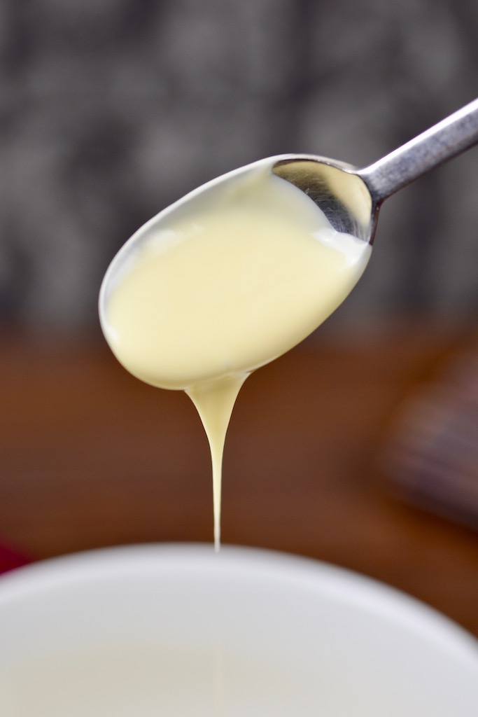 Schokolade temperieren - Schokolade schmelzen - Wasserbad - Temperatur - ohne Klumpen - für Glasur - Glanz - knackiger Bruch - zarter Schmelz - Schokolade