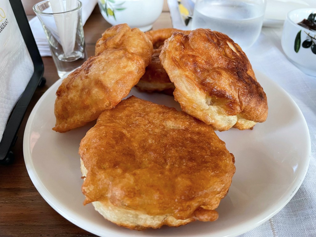 Essen und Trinken in Albanien - Petulla