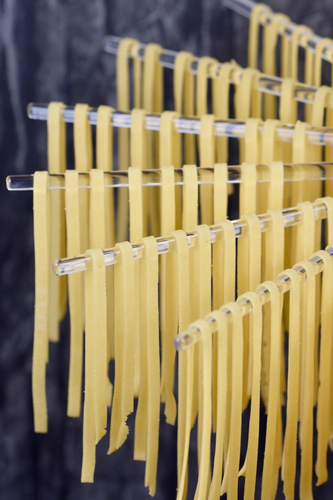 glutenfreie Nudeln selber machen - Grundrezept - Rezept - frische Pasta - glutenfreier Nudelteig - glutenfreie Pasta - DIY