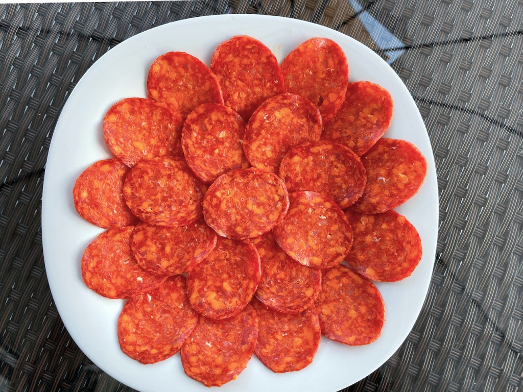 Essen und Trinken in Mazedonien - Kulen - Paprika-Salami