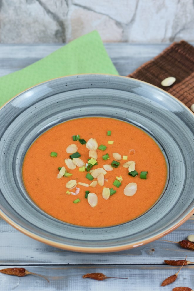 Cremige Paprikasuppe mit Kräutern – Zimt &amp; Chili | Zimt &amp; Chili