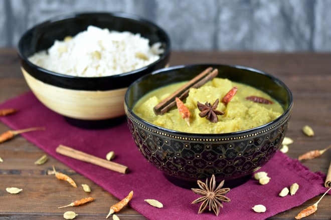 Veganes Kartoffelcurry mit Kokosreis – Zimt &&nbsp;Chili