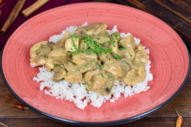 Hähnchen-Geschnetzeltes mit Pilzen – cremig, zart,&nbsp;lecker