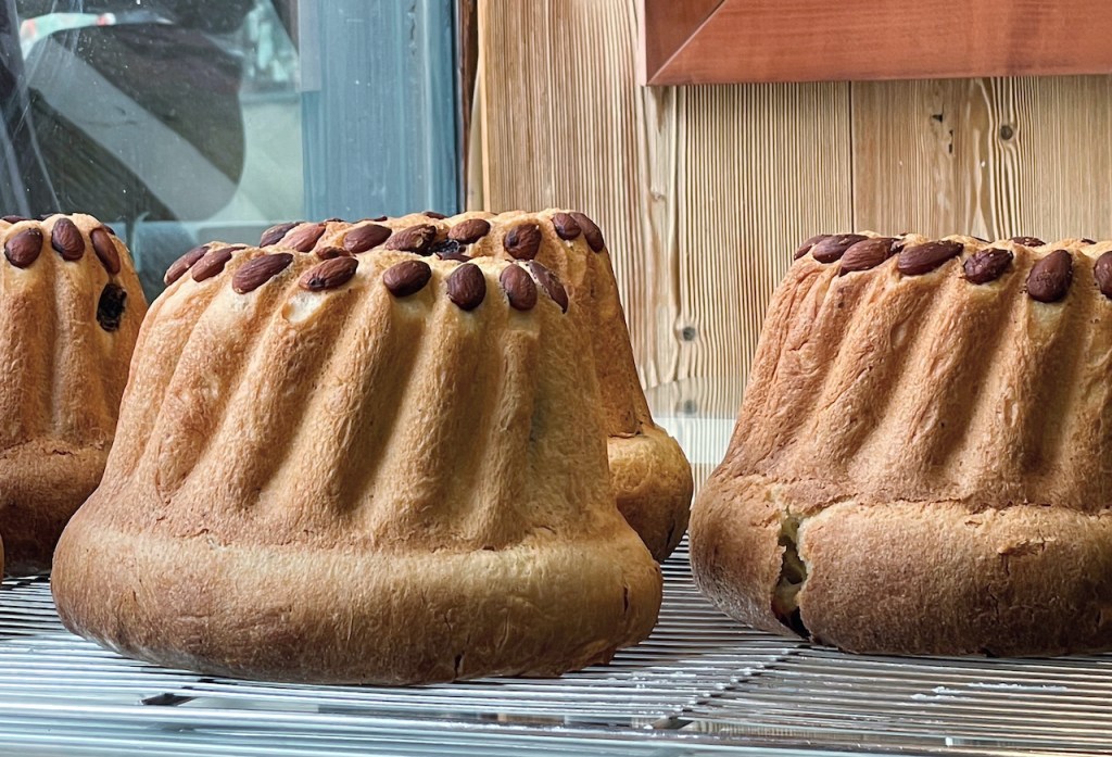 Spezialitäten im Elsass - Gugelhupf