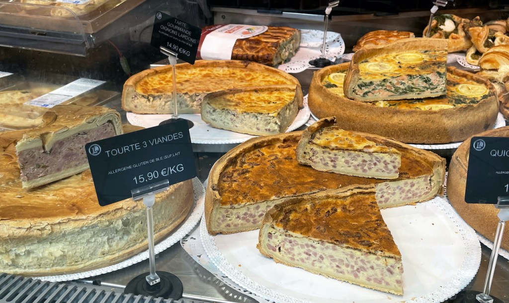 verschiedene Tartes und Quiches